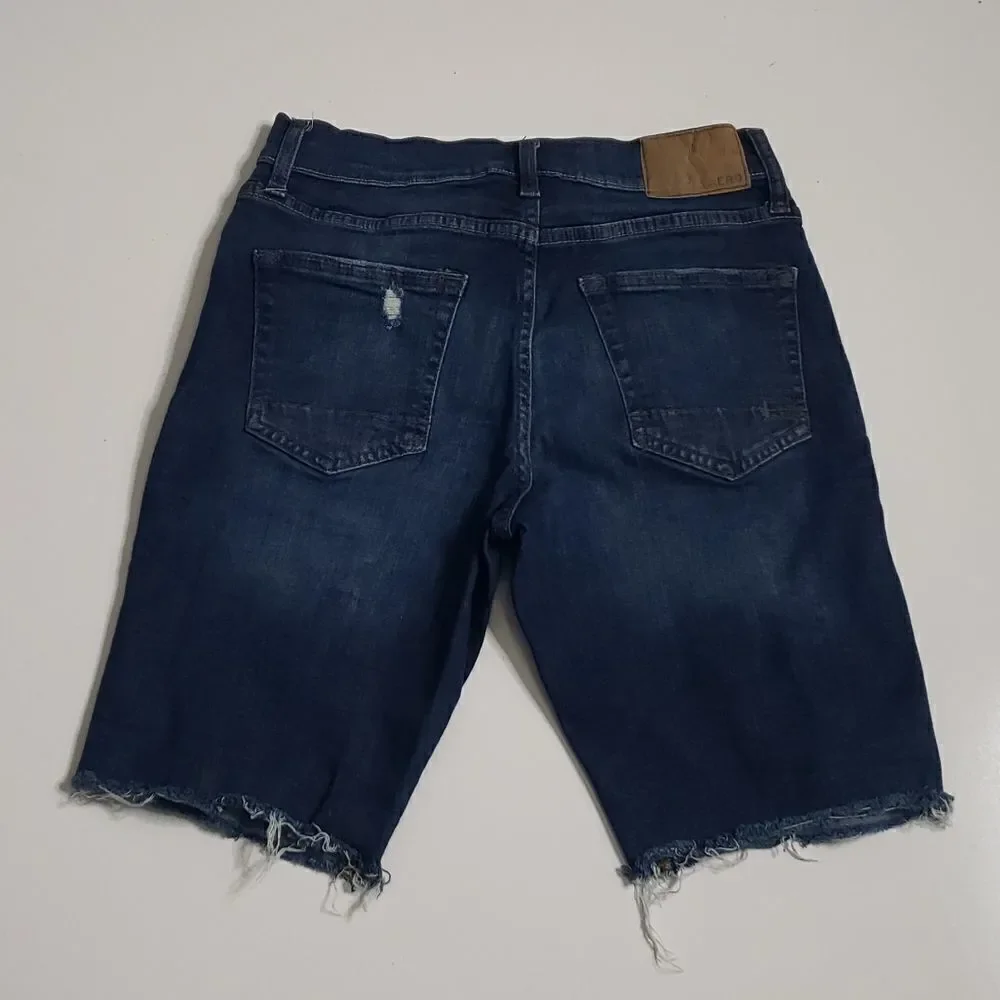 Aero Dark Wash Denim Slim Cut off Bermuda Jean Distressed Shorts Women’s 27